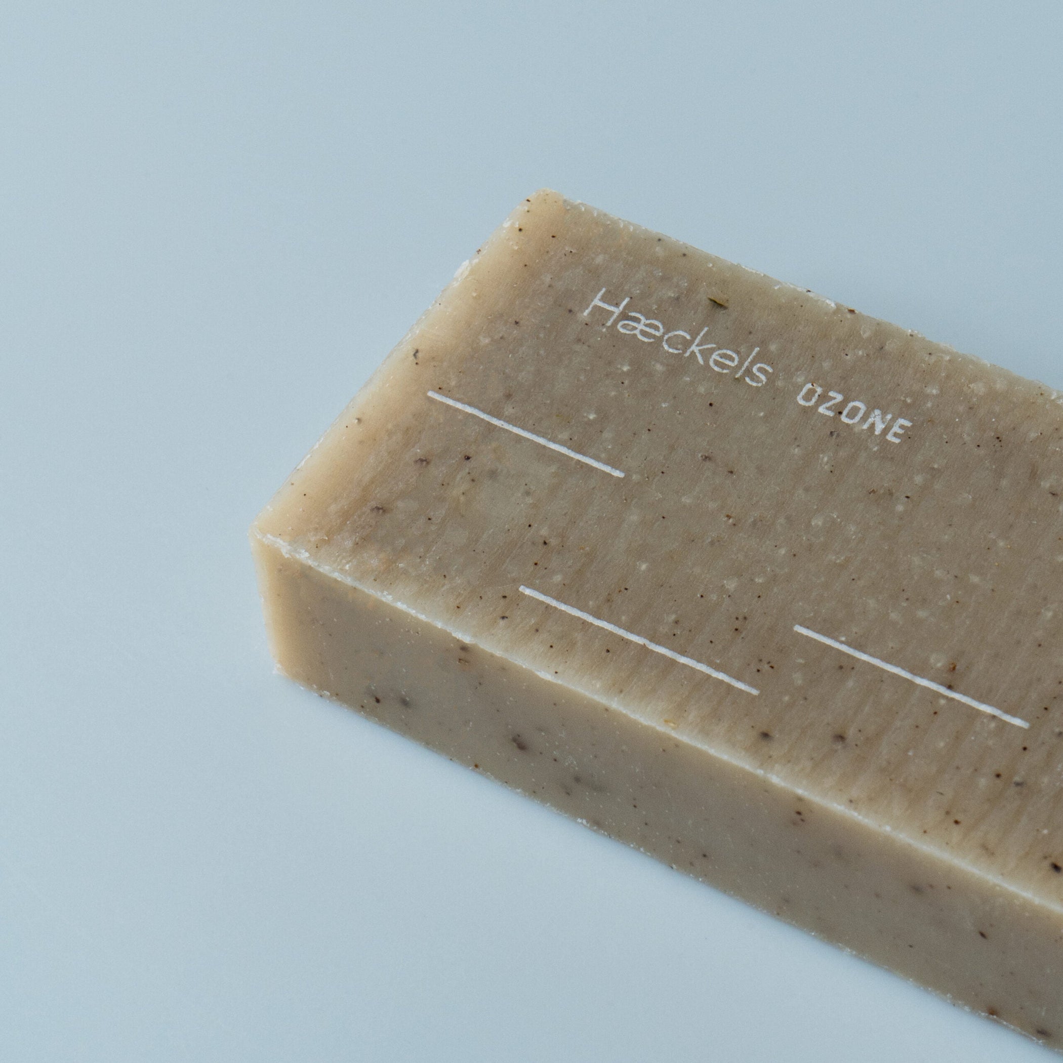 Ozone Exfoliating Coffee + Seaweed Block